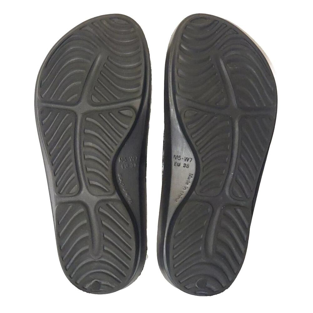 Reel Legends Caymen Flip Flops Black White Print Women’s Size 7 Beach - Picture 7 of 8